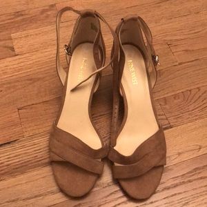 Nine West 8 shoes